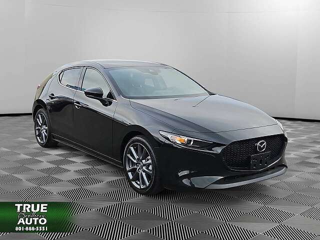2023 MAZDA Mazda3