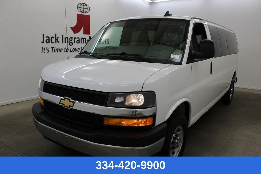 2025 CHEVROLET Express