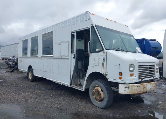 2007 FREIGHTLINER MT 55 Chassis