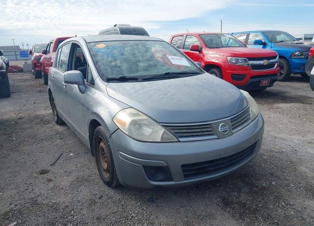 2009 NISSAN Versa