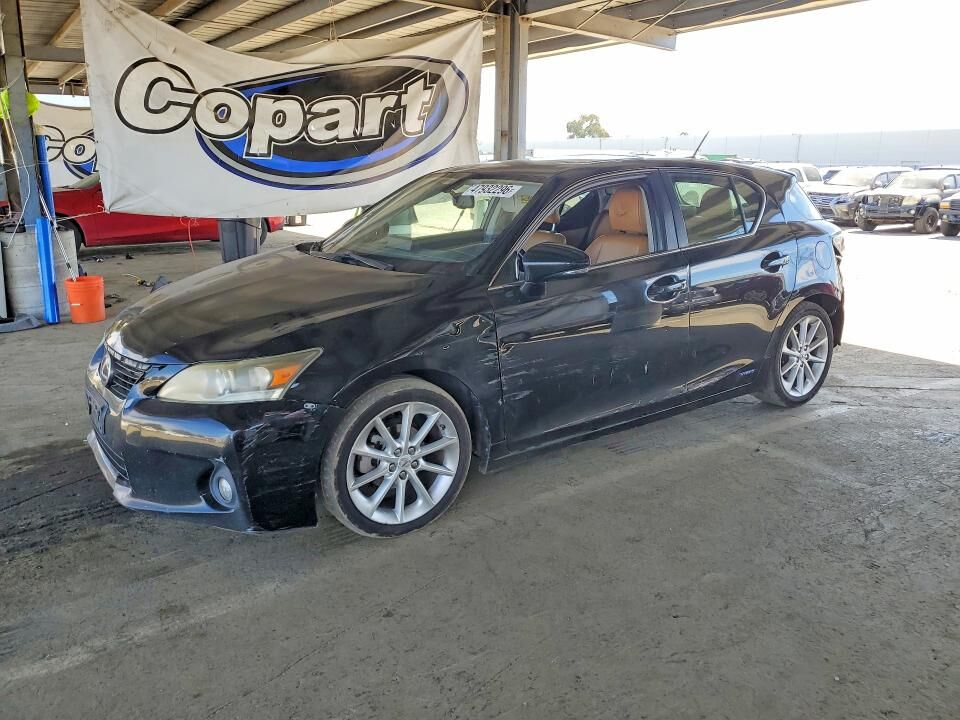 2011 LEXUS CT