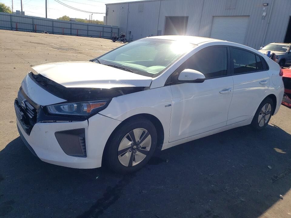 2017 HYUNDAI Ioniq