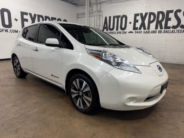 2015 NISSAN Leaf