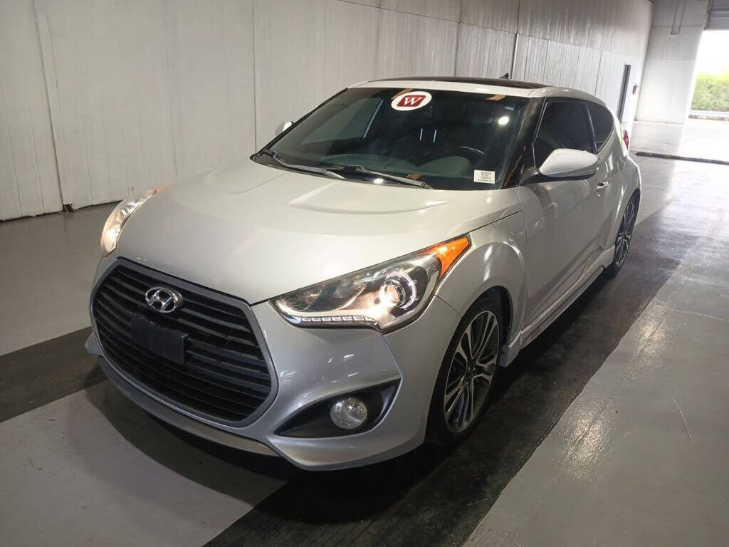 2016 HYUNDAI Veloster