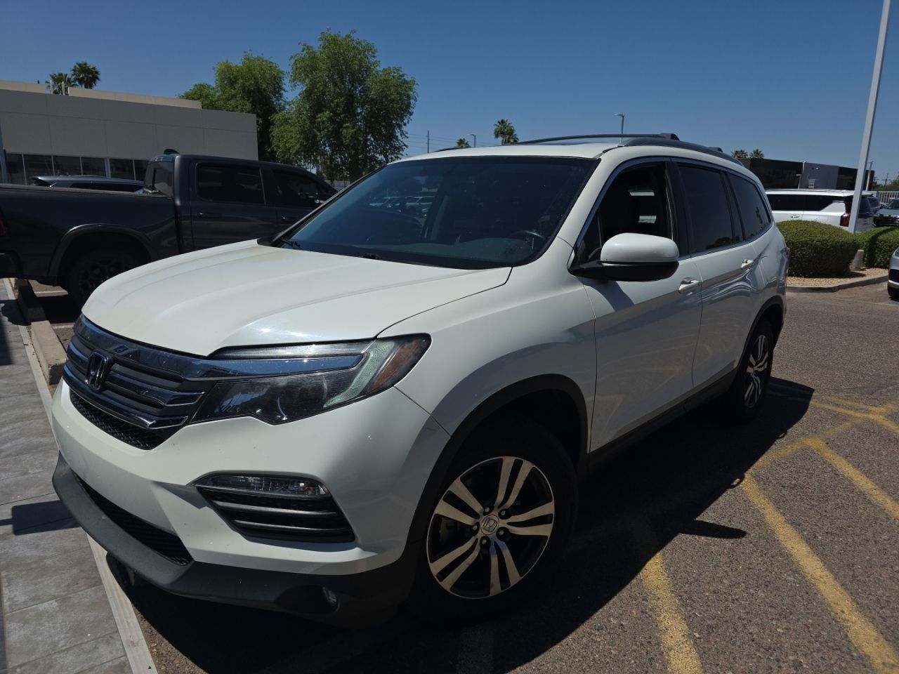 2016 HONDA Pilot