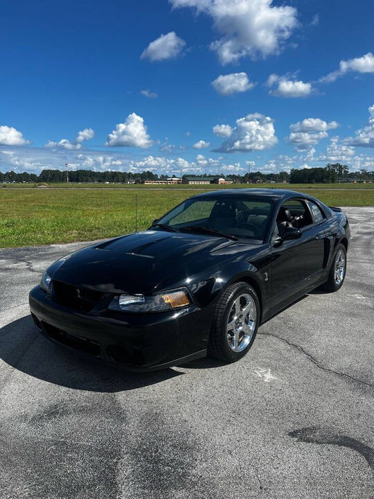 2003 FORD Mustang