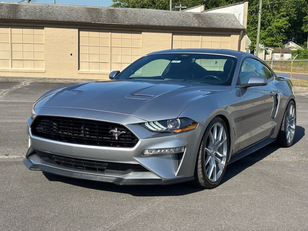 2021 FORD Mustang