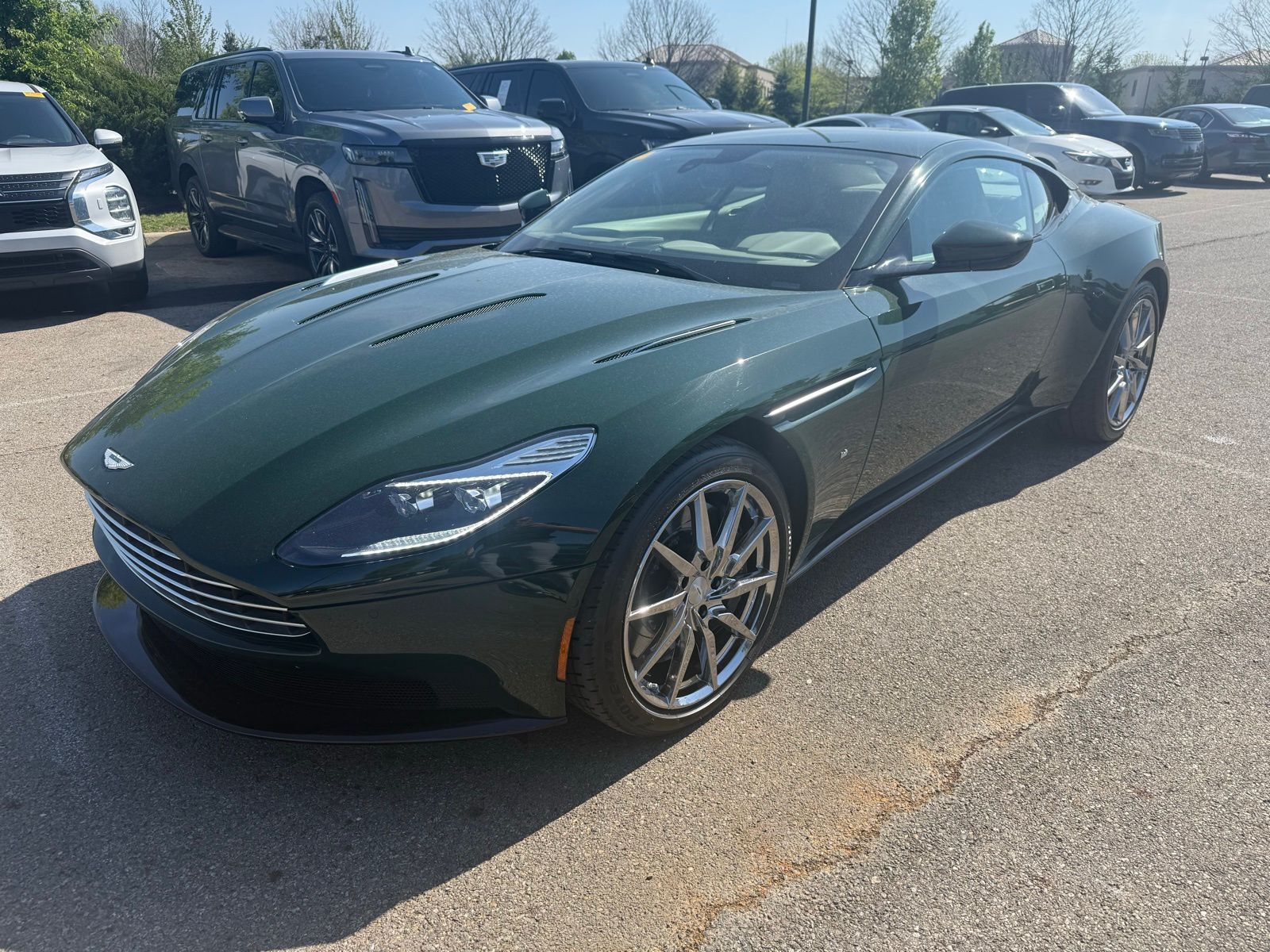 2017 ASTON MARTIN DB11