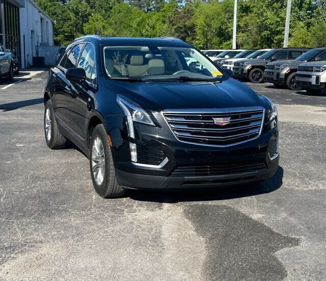 2017 CADILLAC XT5
