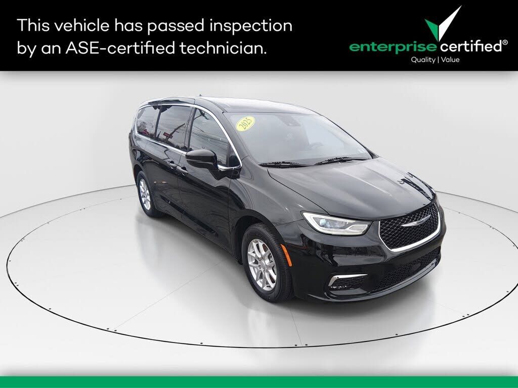 2025 CHRYSLER Pacifica