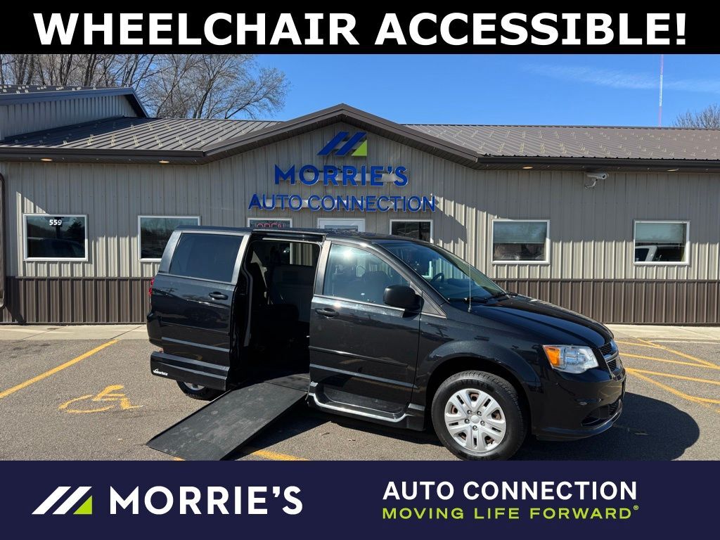 2017 DODGE Grand Caravan