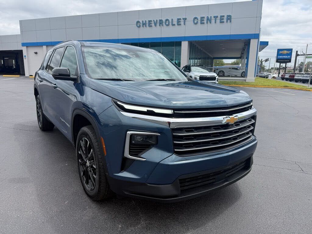 2024 CHEVROLET Traverse