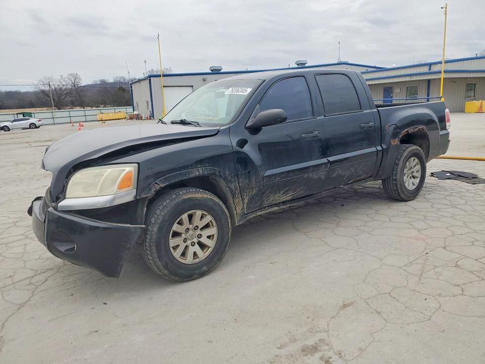 2006 MITSUBISHI Raider