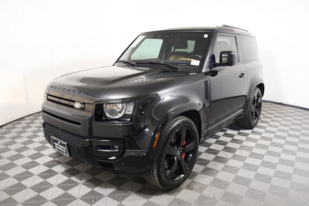 2023 LAND ROVER Defender