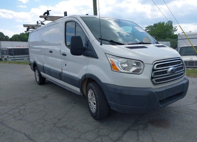 2018 FORD Transit