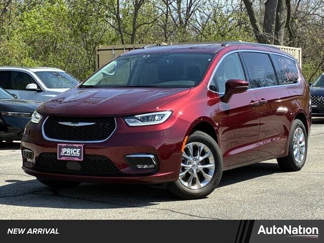 2022 CHRYSLER Pacifica