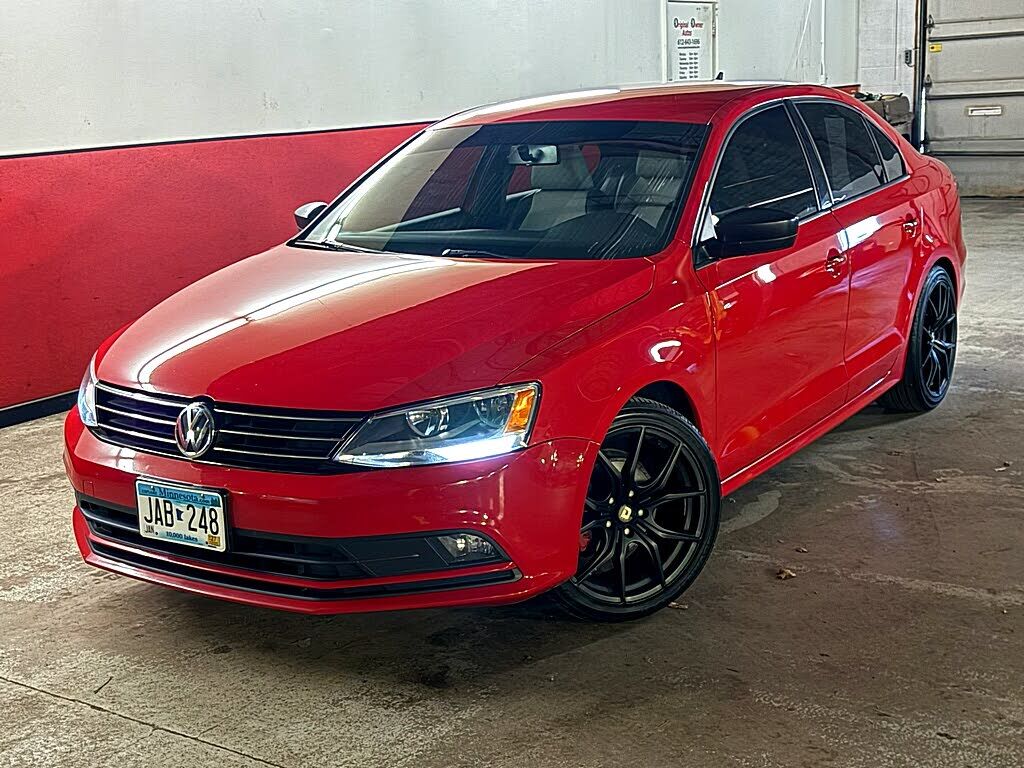 2016 VOLKSWAGEN Jetta