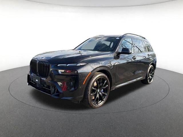2023 BMW X7