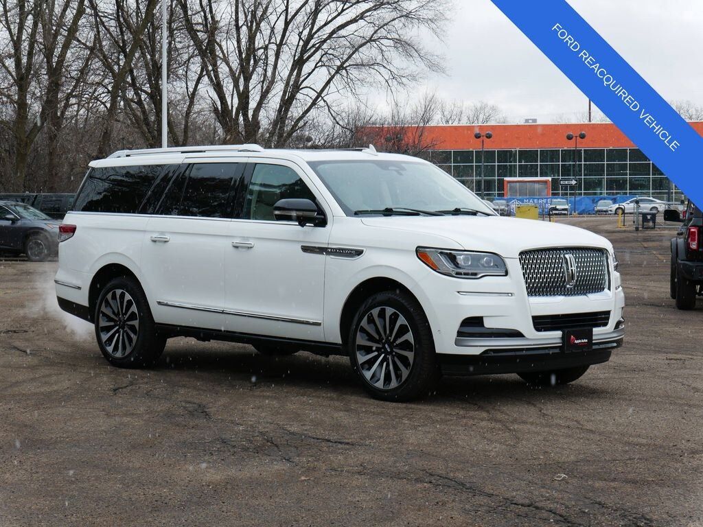 2024 LINCOLN Navigator L