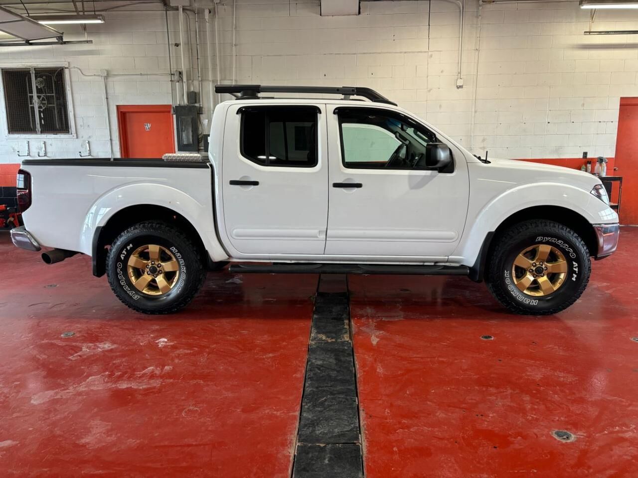 2012 NISSAN Frontier