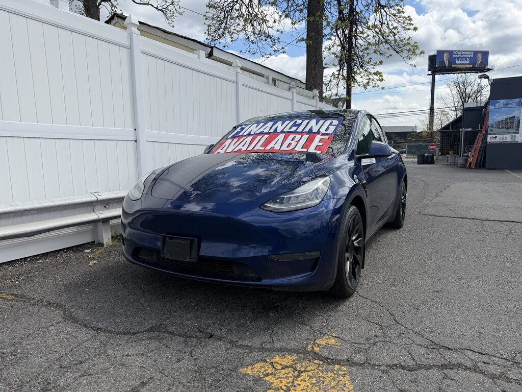 2021 TESLA Model Y
