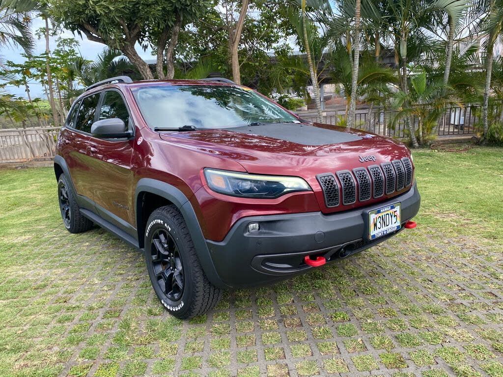 2021 JEEP Cherokee