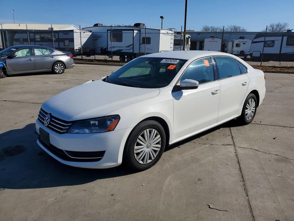 2015 VOLKSWAGEN Passat