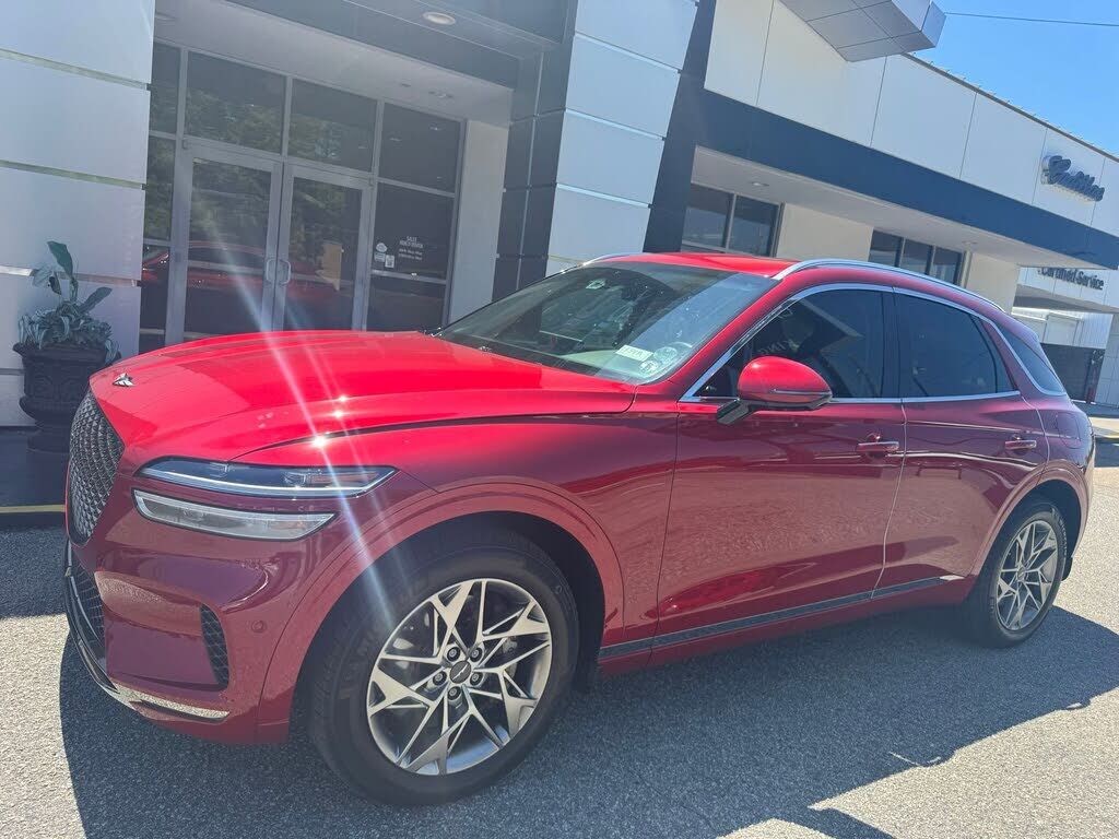 2023 GENESIS GV70