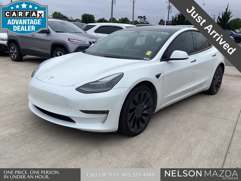 2022 TESLA Model 3