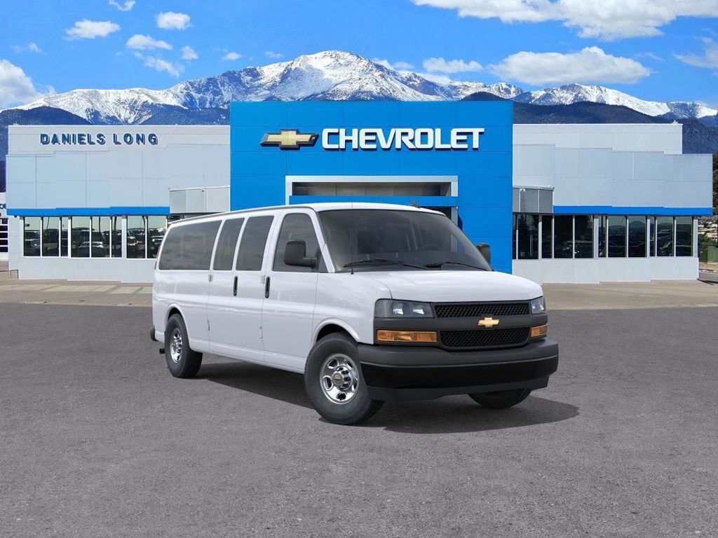 2026 CHEVROLET Express