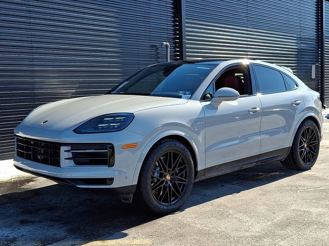 2026 PORSCHE Cayenne