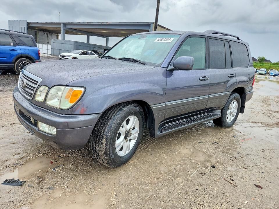 2004 LEXUS LX