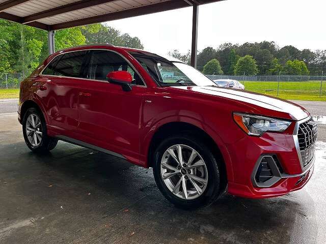 2022 AUDI Q3