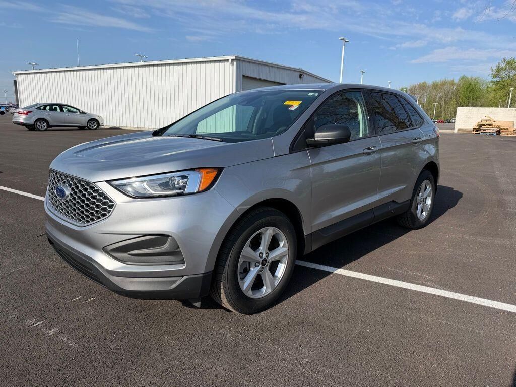 2023 FORD Edge