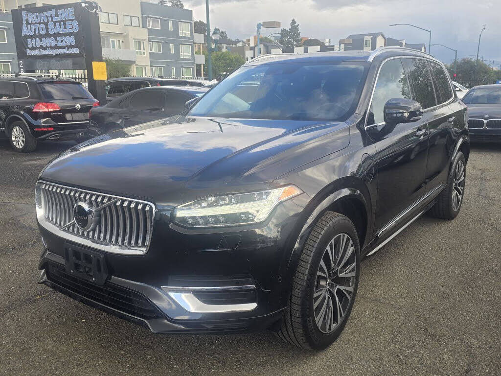2021 VOLVO XC90