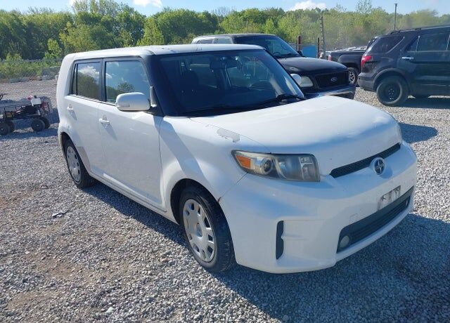 2012 TOYOTA SCION