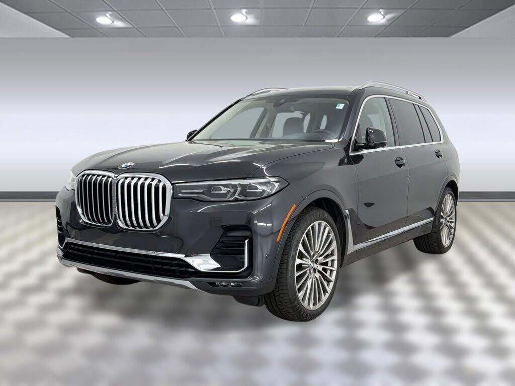 2022 BMW X7