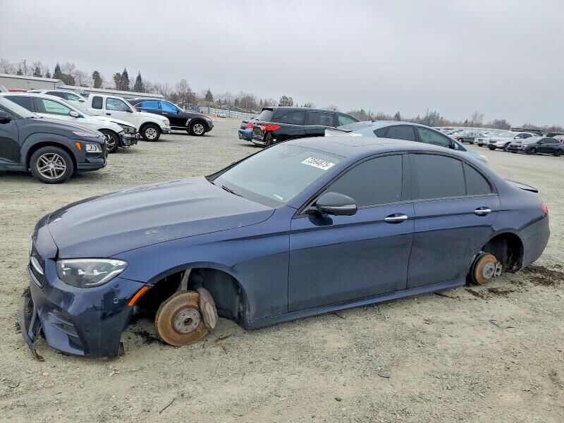 2021 MERCEDES-BENZ E-Class