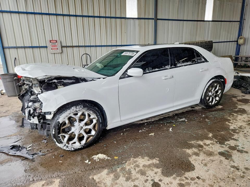 2016 CHRYSLER 300