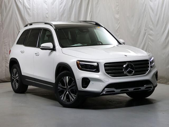 2026 MERCEDES-BENZ GLB-Class