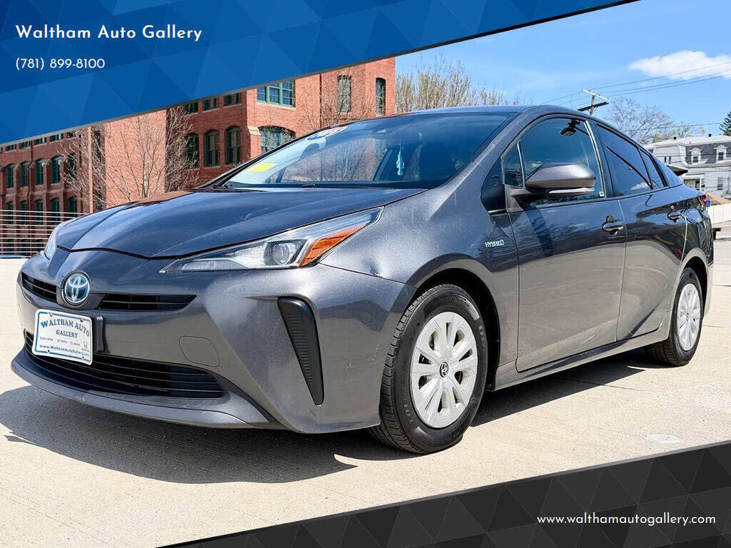 2019 TOYOTA PRIUS