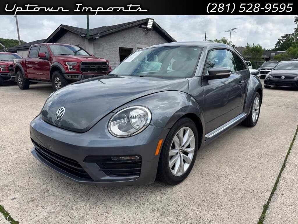 2017 VOLKSWAGEN Beetle