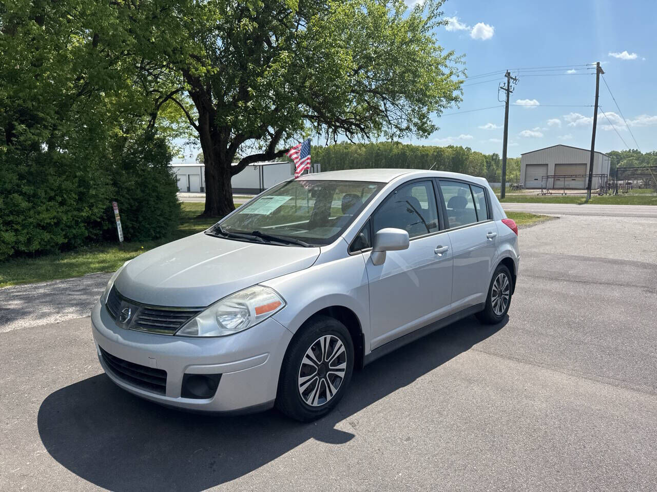 2009 NISSAN Versa