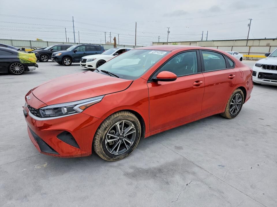 2023 KIA Forte