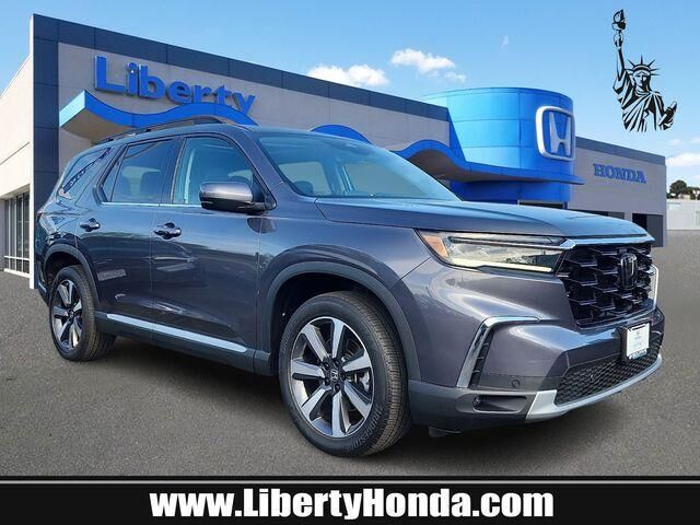 2023 HONDA Pilot