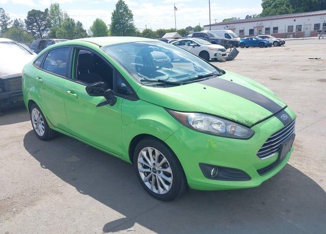 2014 FORD Fiesta