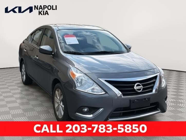 2016 NISSAN Versa