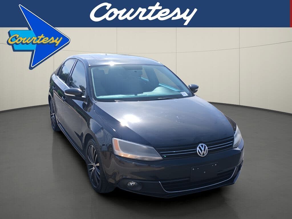 2012 VOLKSWAGEN Jetta