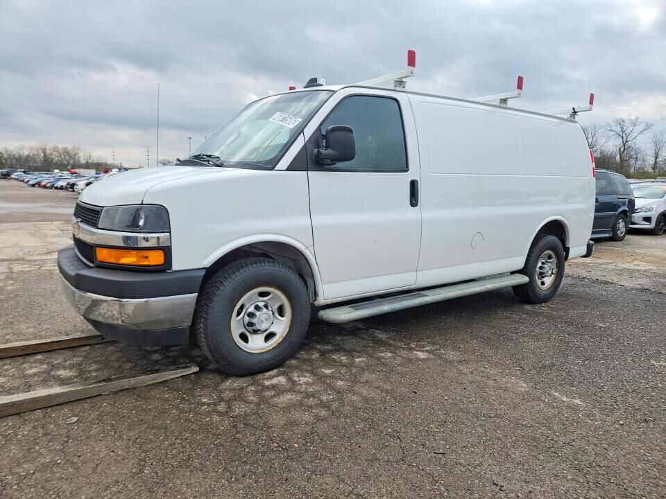 2021 CHEVROLET Express