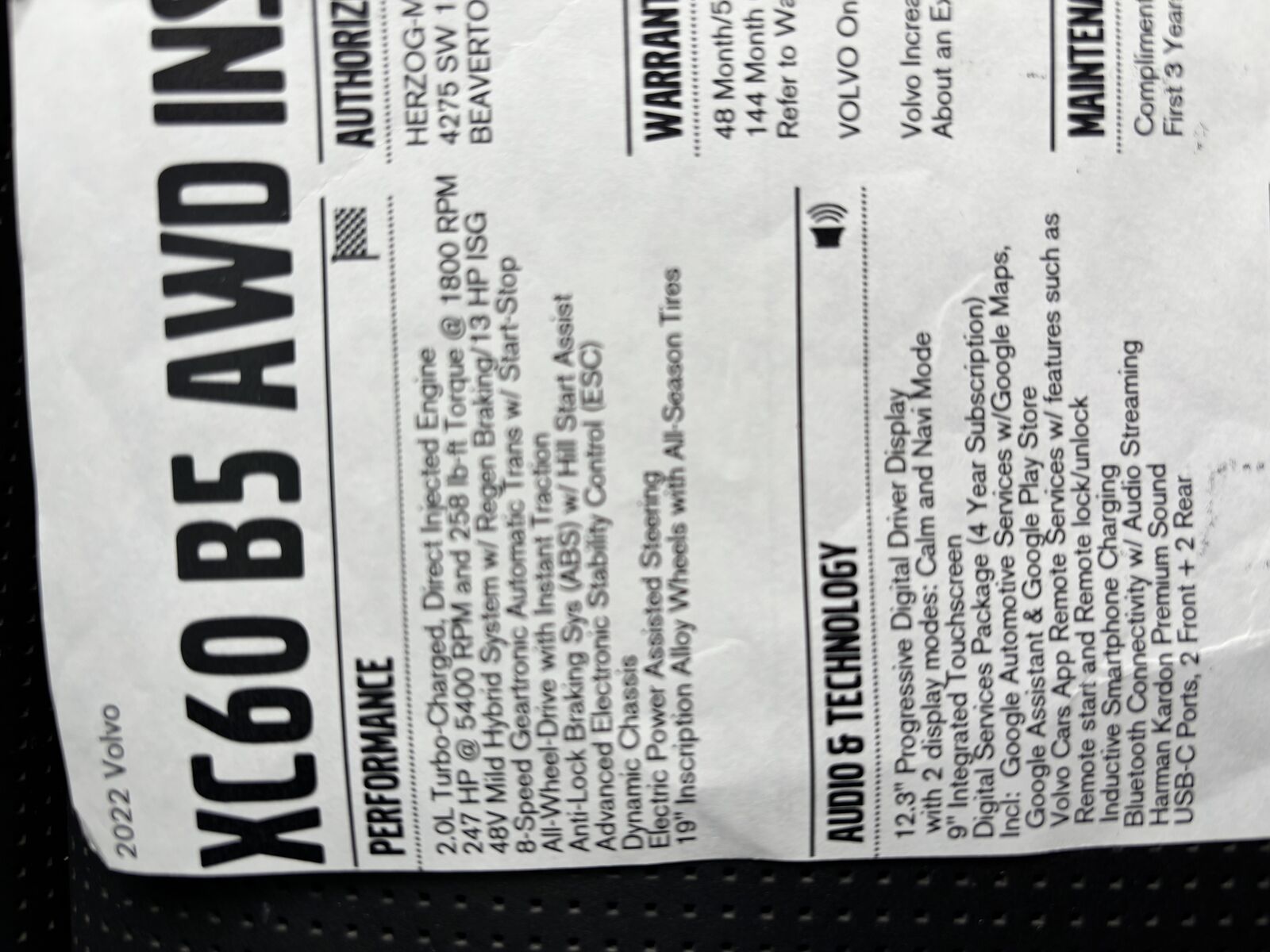 2022 VOLVO XC60